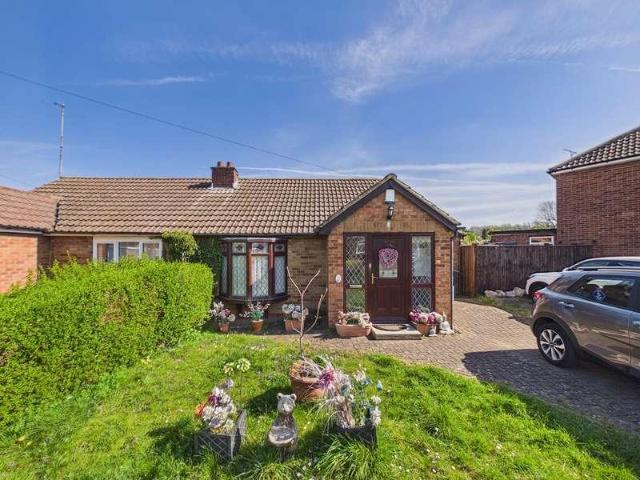 House for sale in King's Walden, Hertfordshire