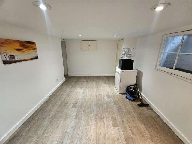 House for sale in Martyrs Field, The Bridge