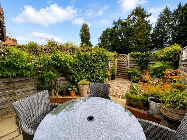 House for sale in Castle Green, Green Close