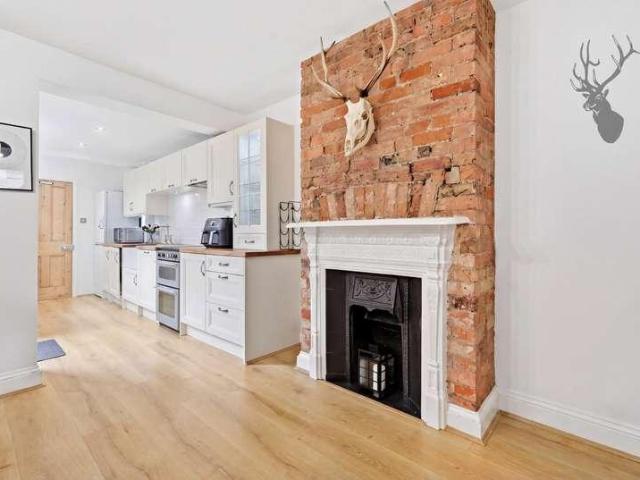 House for sale in Coopersale Street, Epping