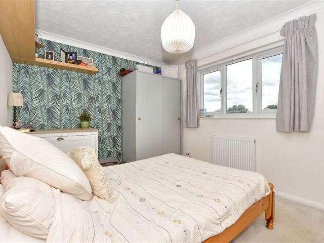 House for sale in Parsonage Place, Midway