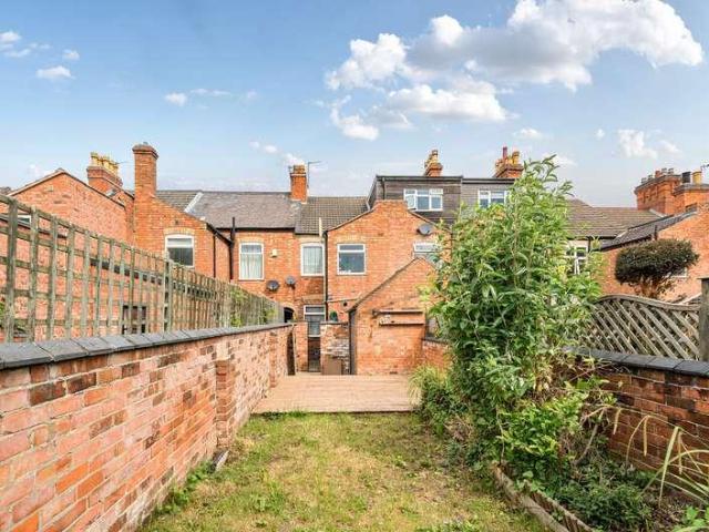 House for sale in Elmfield, Leicestershire