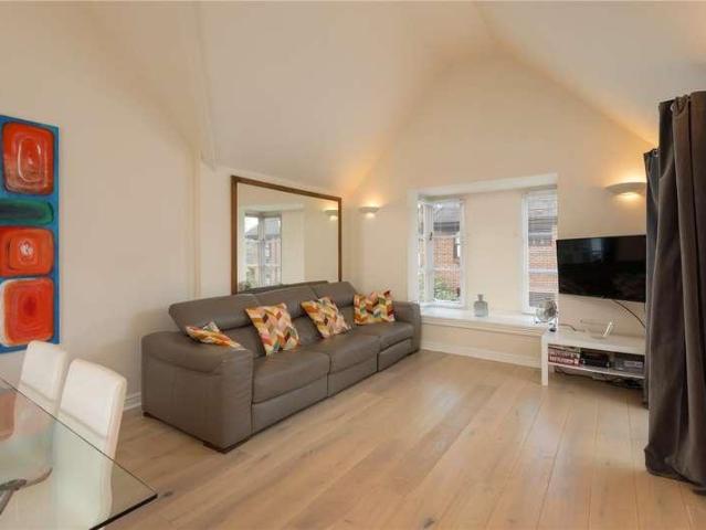 House for sale in St. Mildred's, The Bridge