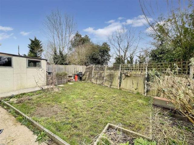 House for sale in Crookhill, Worcestershire