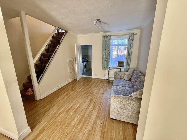 House for sale in Rushden