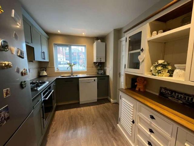 House for sale in Cradley, West Midlands