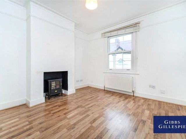 House for sale in Greater London