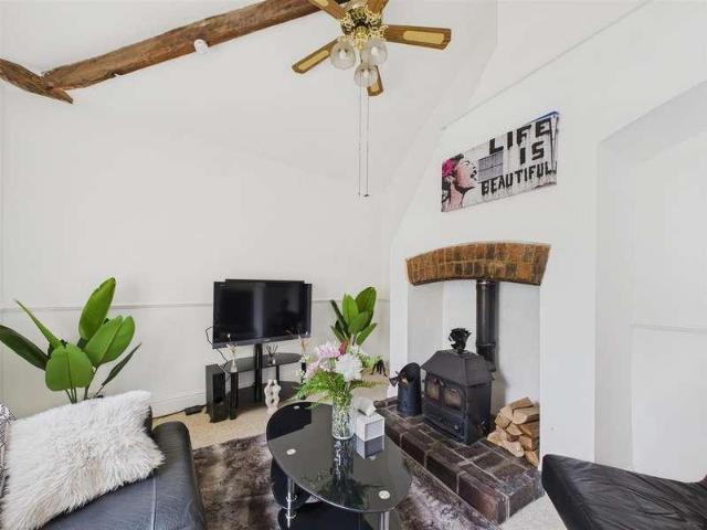 House for sale in Forthampton, Worcestershire