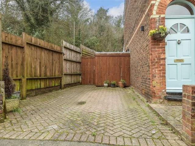 House for sale in Red Hill, Surrey