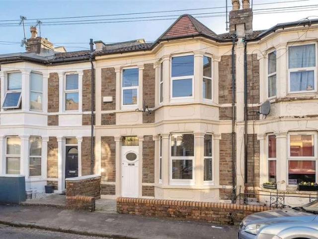 House for sale in Feckenham, City Of Bristol