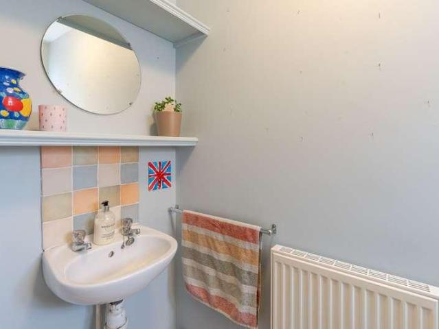 House for sale in Black Bourton, Oxfordshire
