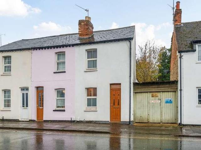 House for sale in The Slade, Oxfordshire