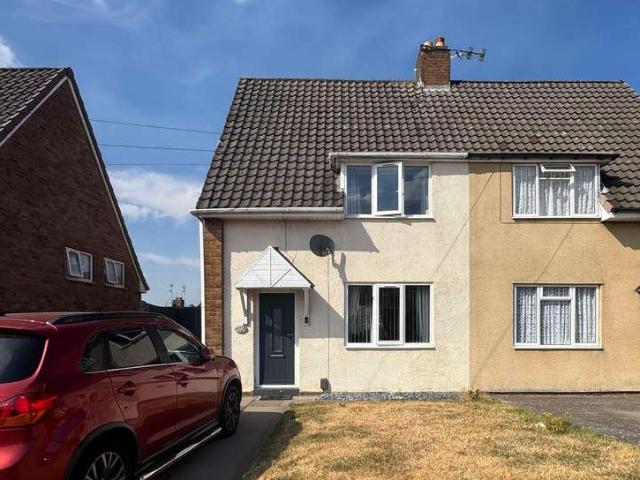 House for sale in Brierley Hill, West Midlands