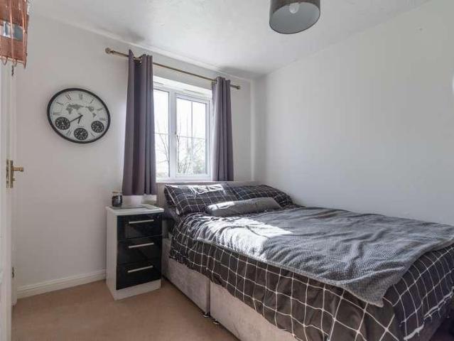 House for sale in Coedkernew, Wales