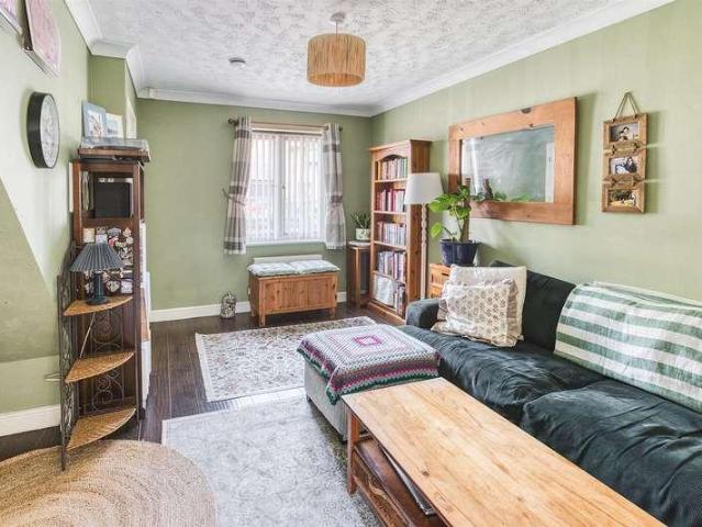 House for sale in Oakwood, East Midlands