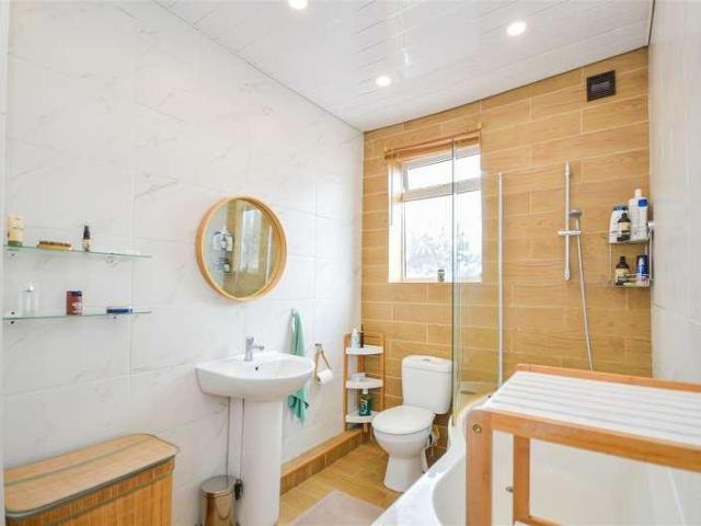 House for sale in Purston Jaglin, Wakefield