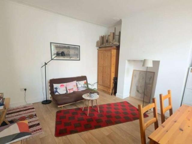 House for sale in Harehills, West Yorkshire