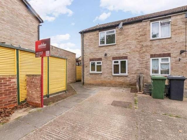 House for sale in London Borough of Lewisham, Ladywell