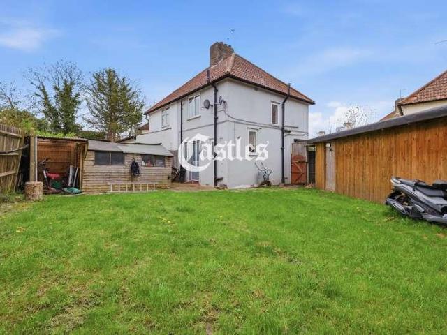 House for sale in Greater London