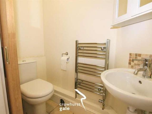 House for sale in Overslade, New Bilton