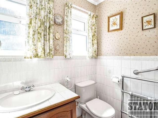 House for sale in East Barnet, Greater London