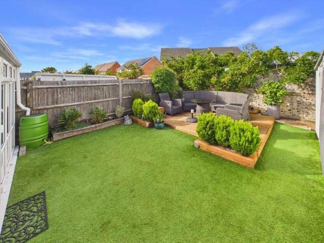 House for sale in Kingston Buci, Fishersgate