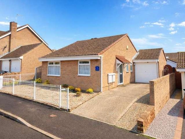 House for sale in Sully, Wales