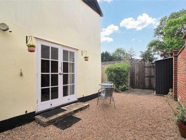 House for sale in Bramfield, Eastbridge
