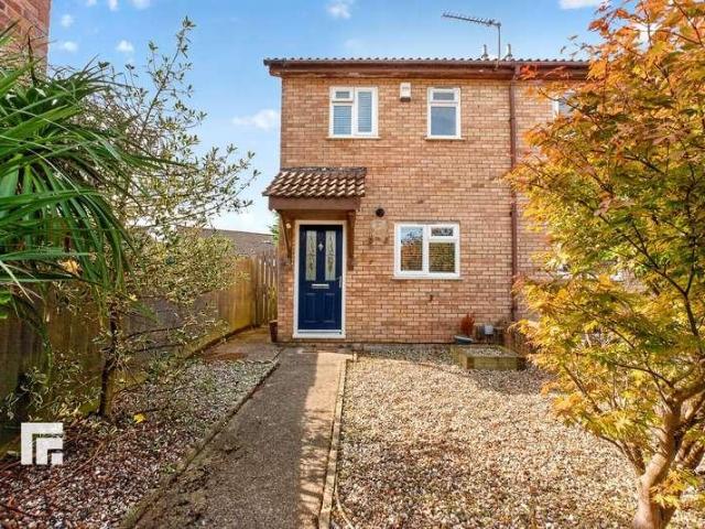 House for sale in Bryncyn, Cardiff