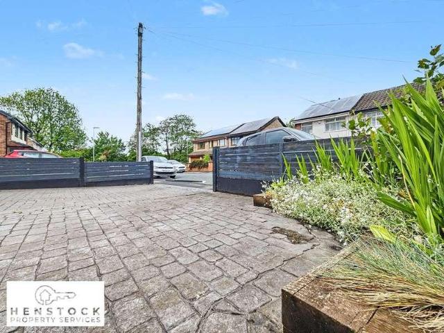 House for sale in Burnedge, Greater Manchester