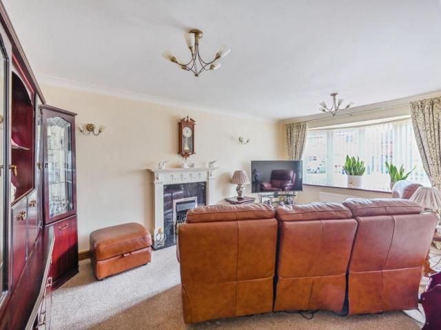 House for sale in Kettlebrook, Staffordshire