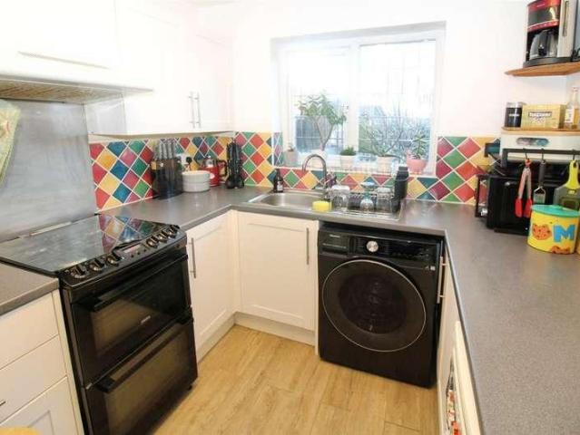 House for sale in Longhill, Hull