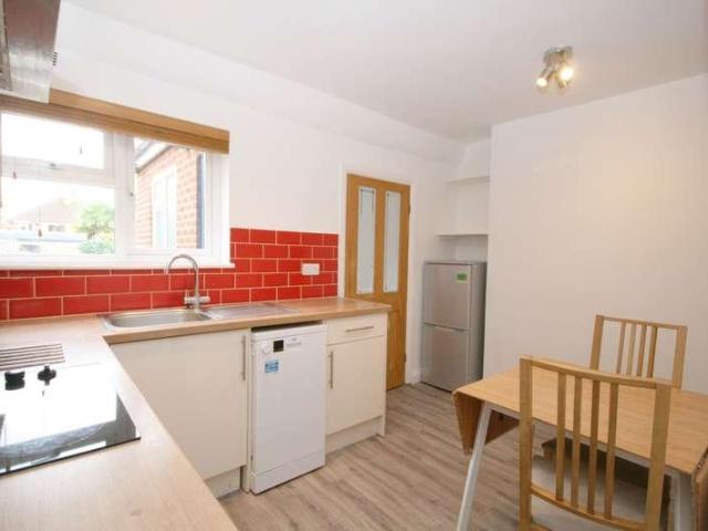 House for sale in New Headington, The Slade