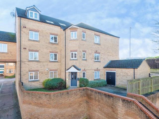 House for sale in Pudsey, West Yorkshire