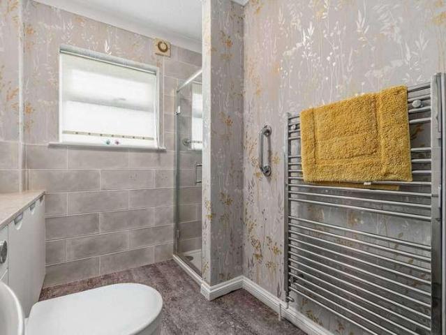 House for sale in Rushden, North Northamptonshire