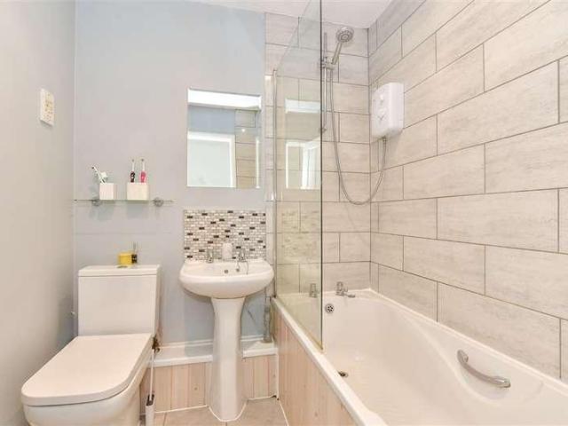 House for sale in Clanfield, East Hampshire
