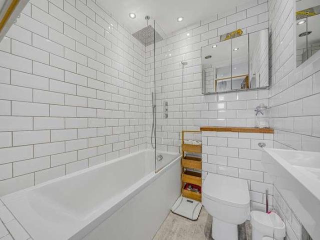 House for sale in Hersham, Elmbridge