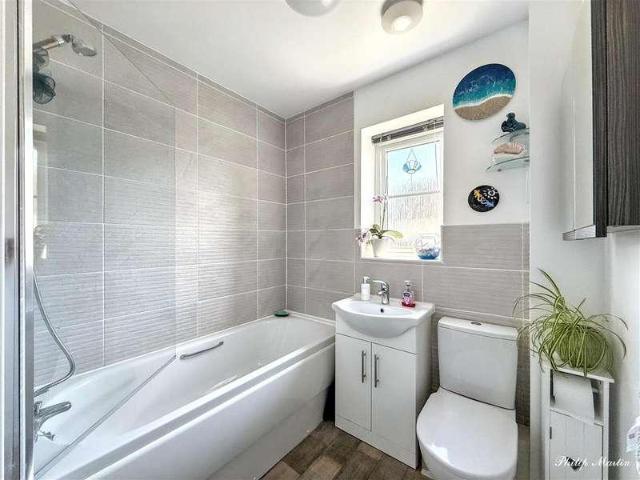 House for sale in Probus, Cornwall