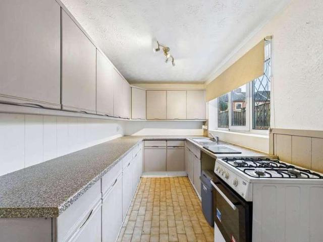 House for sale in Glasshoughton, Castleford