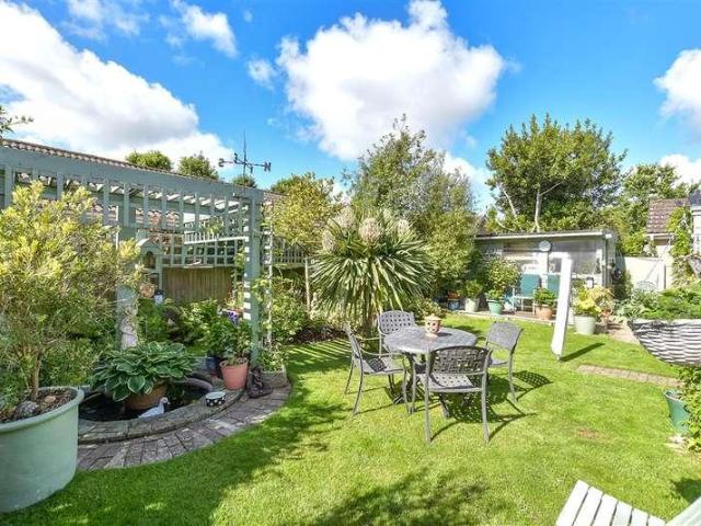 House for sale in Folkestone, Kent