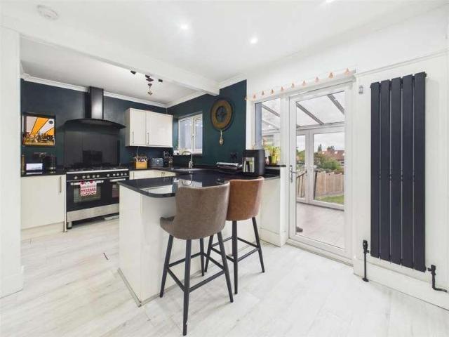 House for sale in Ickenham, Greater London
