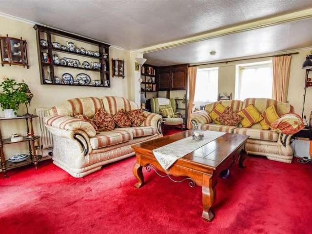 House for sale in School House, Gloucestershire