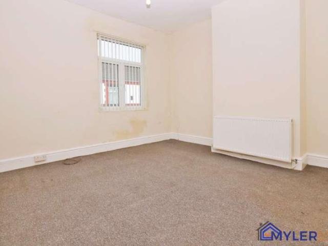 House for sale in Widnes, Lugsdale