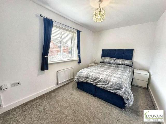 House for sale in Mountain Air, Vale