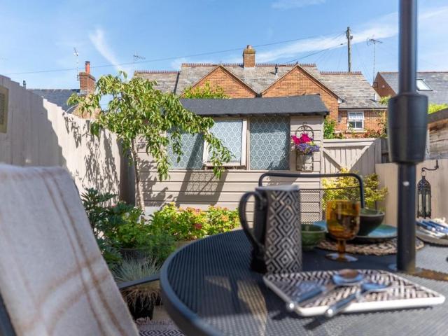 House for sale in Pouchen End, Hertfordshire