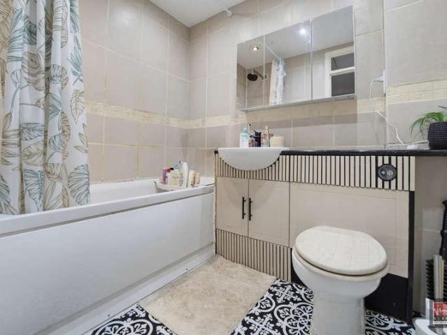 House for sale in Staines, Surrey