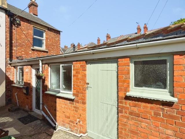 House for sale in Thrupp, School House