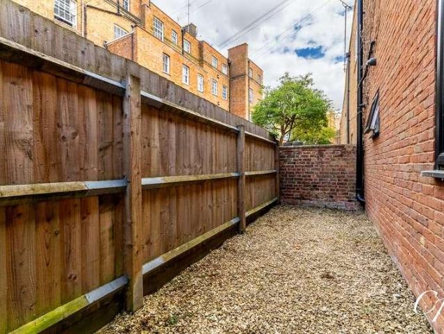 House for sale in Golden Valley, Gloucestershire