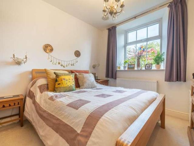 House for sale in Grange-over-sands
