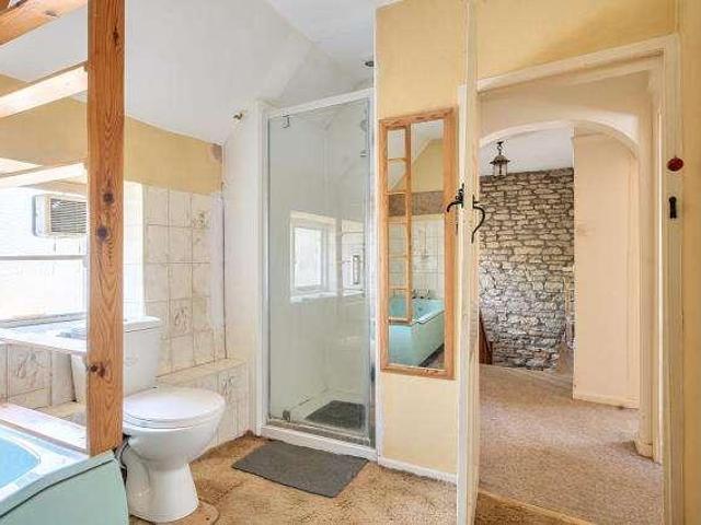 House for sale in Black Bourton, Oxfordshire
